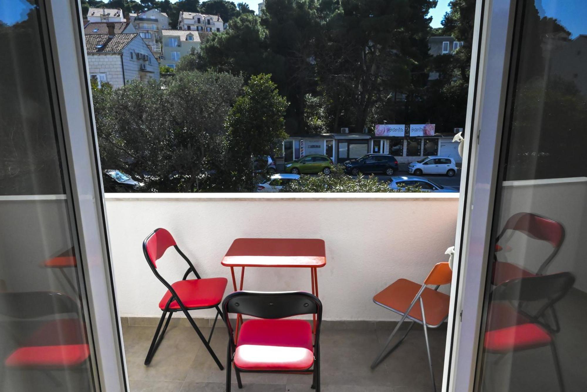 J&l Apartment *
